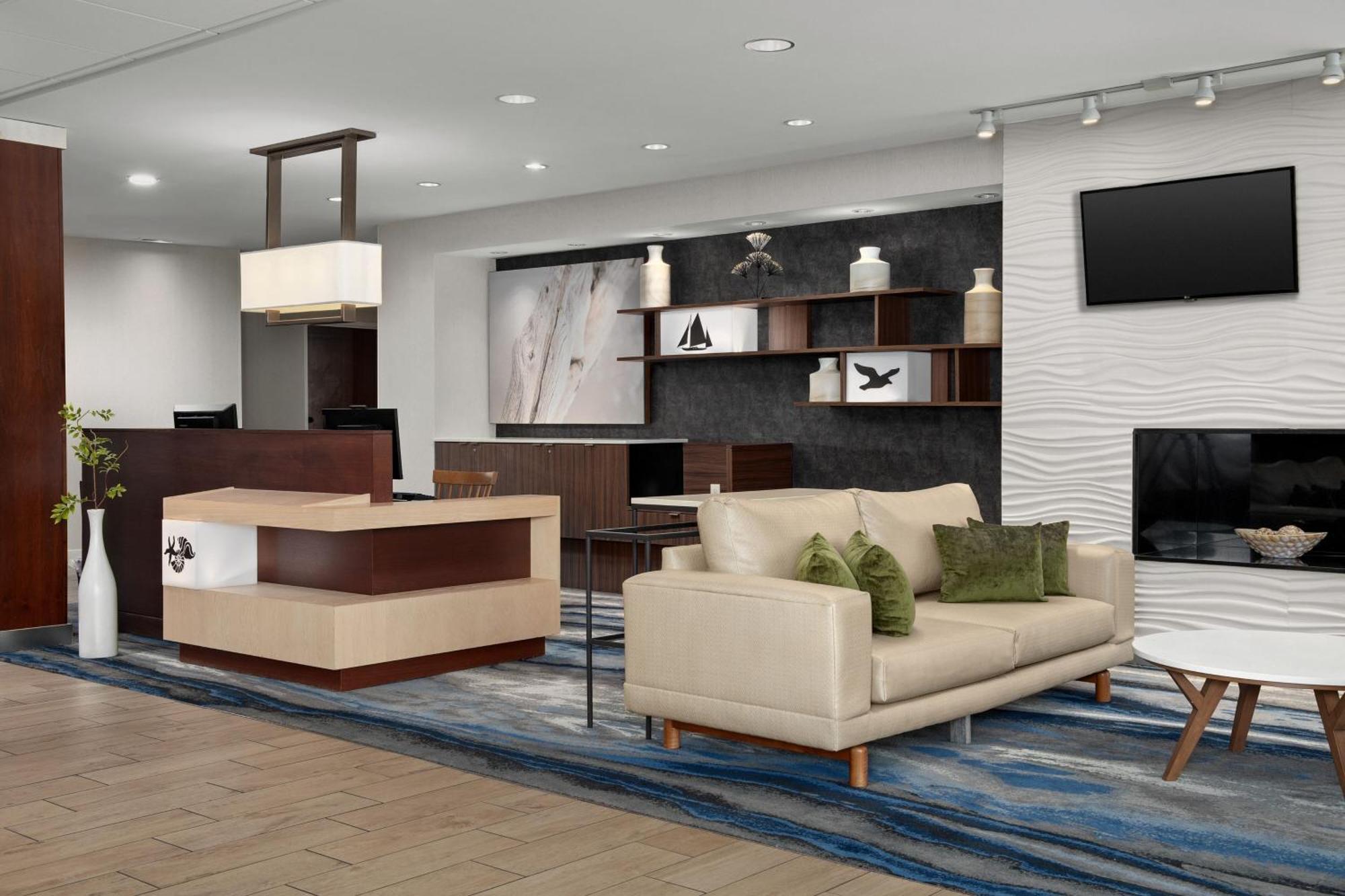 Fairfield Inn & Suites By Marriott Panama City Beach Upper Grand Lagoon Екстер'єр фото