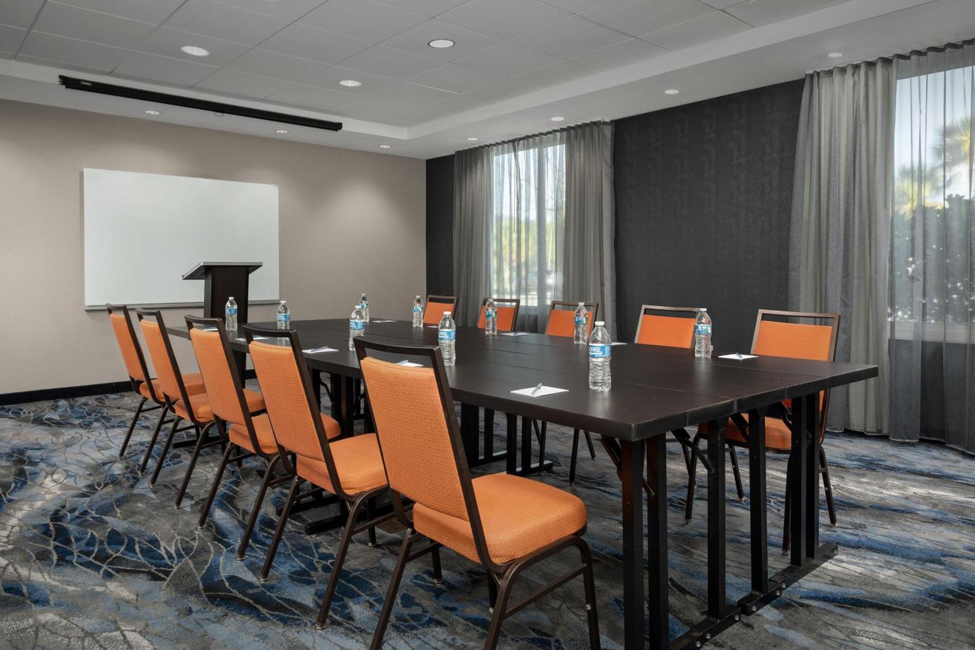 Fairfield Inn & Suites By Marriott Panama City Beach Upper Grand Lagoon Екстер'єр фото