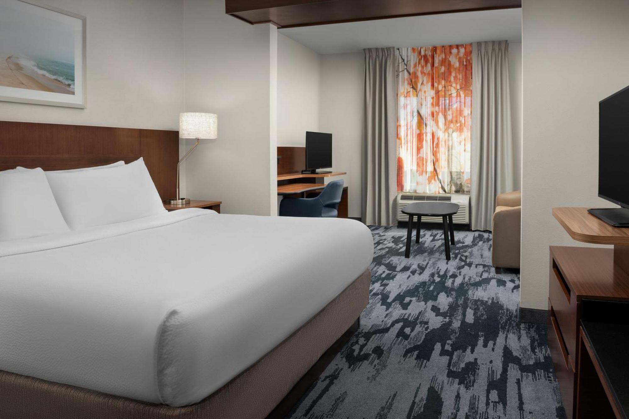 Fairfield Inn & Suites By Marriott Panama City Beach Upper Grand Lagoon Екстер'єр фото